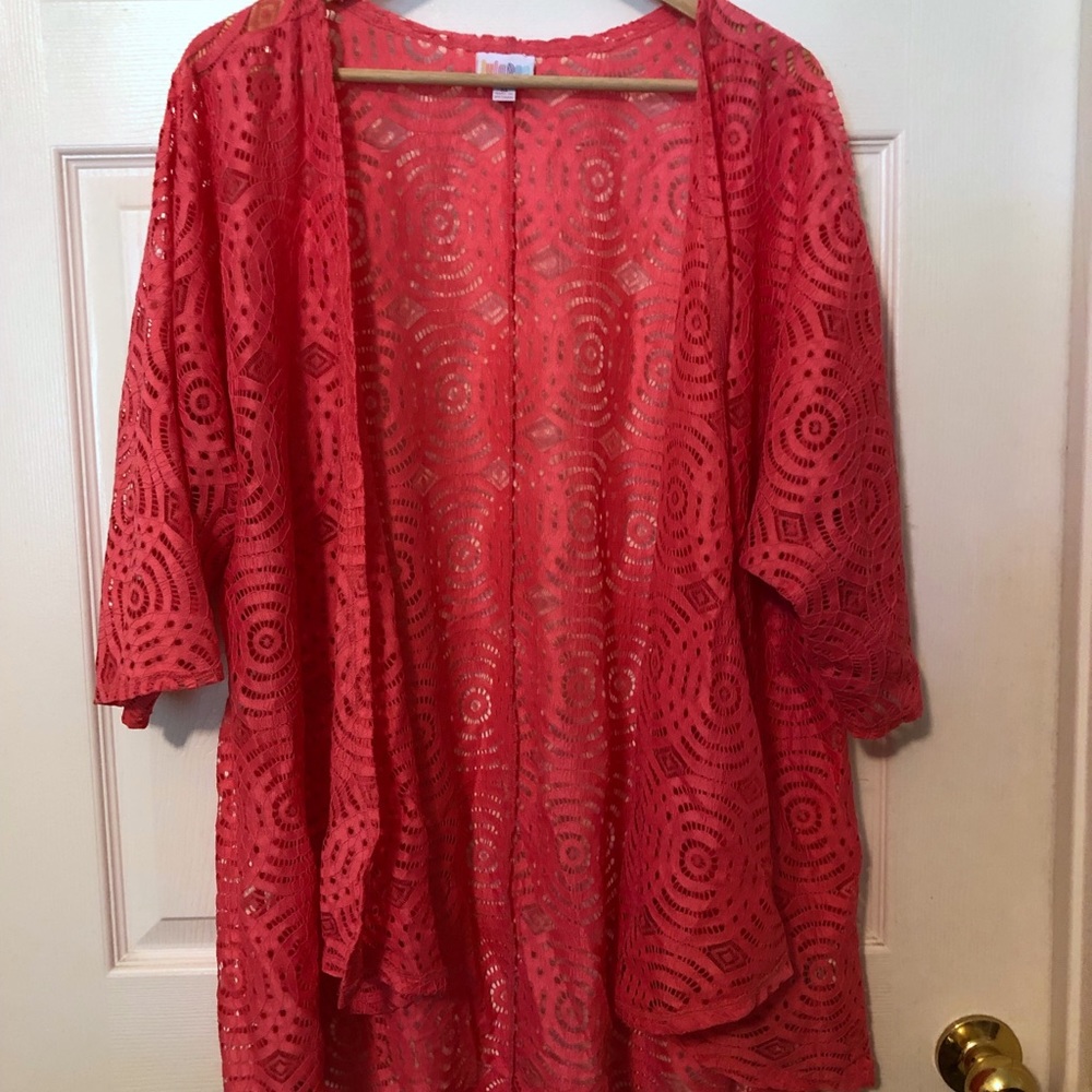 LuLaRoe Lindsey Kimono